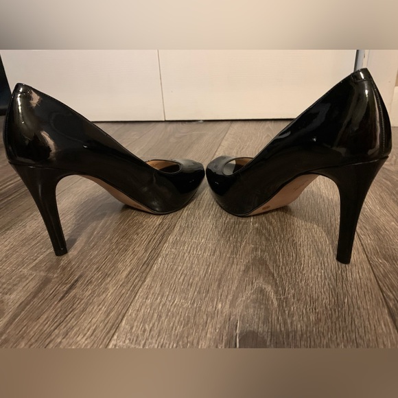 Jessica Simpson Julip Patent Platform Heels, Size 7, Like New - Picture 10 of 13
